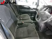 Nissan SERENA лот № 3084 оценка -  с аукциона в Японии 4