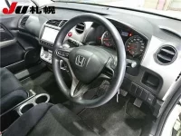 Honda STREAM лот № 3074 оценка -  с аукциона в Японии 2
