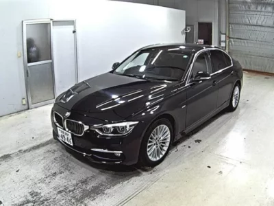 BMW 3-Series  с аукциона в Японии
