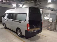 Nissan CARAVAN VAN лот № 70 оценка R  с аукциона в Японии 1