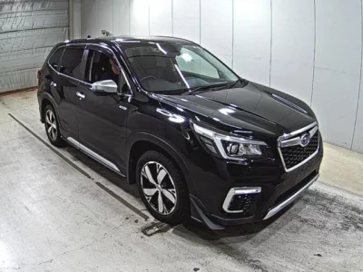 Subaru FORESTER  с аукциона в Японии