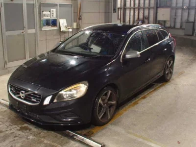 Volvo V60  с аукциона в Японии