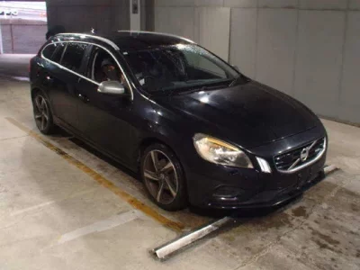 Volvo V60  с аукциона в Японии