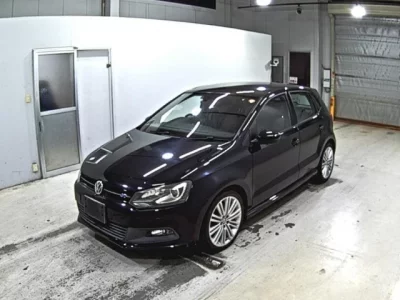 Volkswagen POLO  с аукциона в Японии