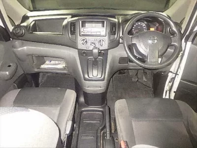 Nissan NV200  с аукциона в Японии