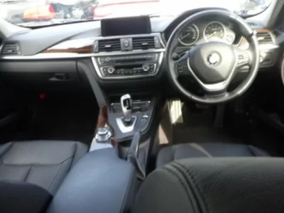 BMW 3-Series  с аукциона в Японии