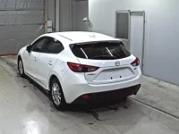 Mazda AXELA лот № 3053 оценка 4  с аукциона в Японии 1