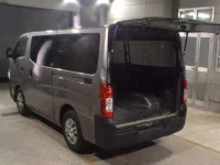 Nissan CARAVAN VAN лот № 393 оценка 3  с аукциона в Японии 1