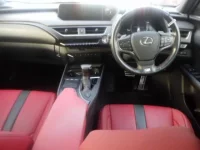 Lexus UX лот № 3120 оценка 4.5  с аукциона в Японии 2