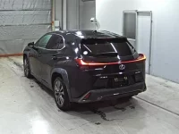 Lexus UX лот № 3120 оценка 4.5  с аукциона в Японии 1