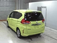 Honda FREED лот № 3112 оценка 3.5  с аукциона в Японии 1