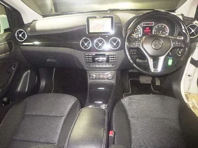 Mercedes-Benz B CLASS  с аукциона в Японии