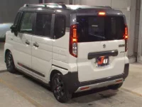 Suzuki SPACIA GEAR лот № 420 оценка 6  с аукциона в Японии 1