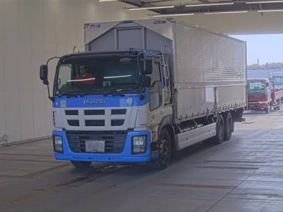 Isuzu GIGA  с аукциона в Японии