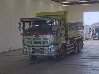 Isuzu GIGA  с аукциона в Японии