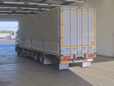 Isuzu GIGA  с аукциона в Японии