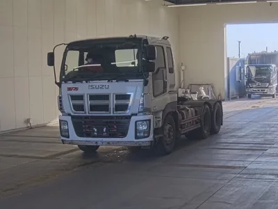 Isuzu GIGA  с аукциона в Японии