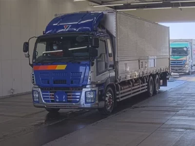 Isuzu GIGA  с аукциона в Японии