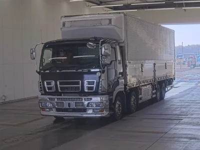 Isuzu GIGA  с аукциона в Японии