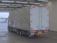 Isuzu GIGA лот № 4377 оценка 3.5  с аукциона в Японии 1