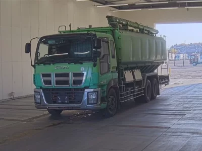Isuzu GIGA  с аукциона в Японии