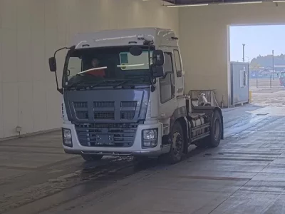 Isuzu GIGA  с аукциона в Японии
