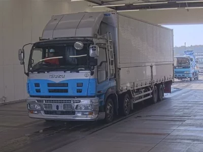 Isuzu GIGA  с аукциона в Японии