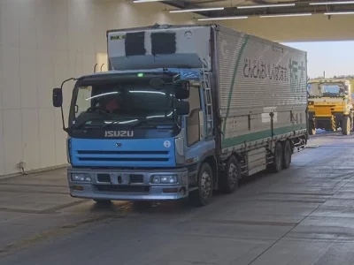 Isuzu GIGA  с аукциона в Японии