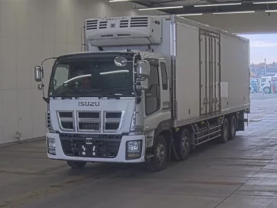 Isuzu GIGA  с аукциона в Японии
