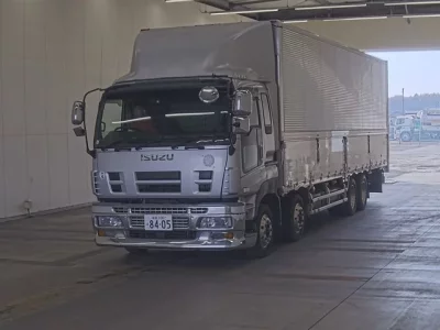 Isuzu GIGA
