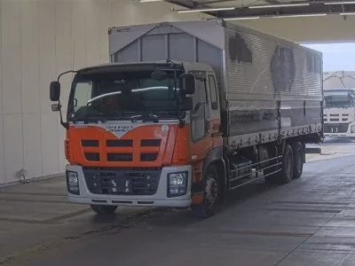 Isuzu GIGA  с аукциона в Японии