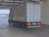 Isuzu GIGA лот № 4424 оценка 3  с аукциона в Японии 1