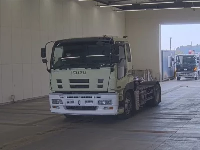 Isuzu GIGA  с аукциона в Японии