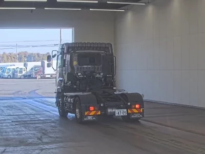 Isuzu GIGA  с аукциона в Японии