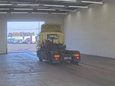 Isuzu GIGA  с аукциона в Японии