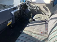 Isuzu ELF лот № 1002 оценка 3.5  с аукциона в Японии 4