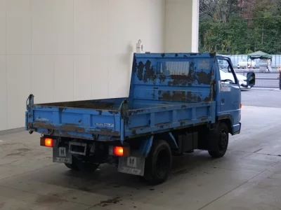 Isuzu ELF  с аукциона в Японии