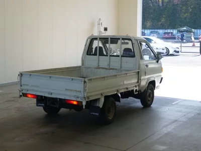 Toyota LITE ACE TRUCK  с аукциона в Японии