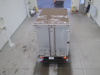 Isuzu ELF  с аукциона в Японии