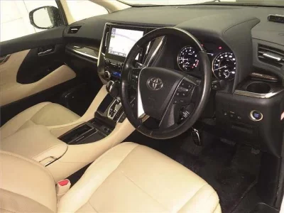 Toyota ALPHARD  с аукциона в Японии