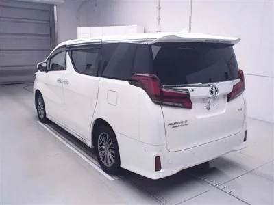 Toyota ALPHARD  с аукциона в Японии
