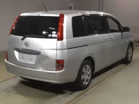 Toyota ISIS лот № 50 оценка RA  с аукциона в Японии 1