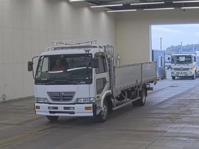 Nissan TRUCK  с аукциона в Японии