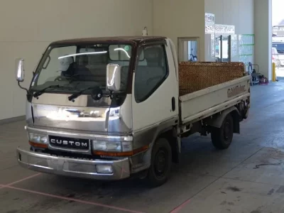 Mitsubishi CANTER  с аукциона в Японии