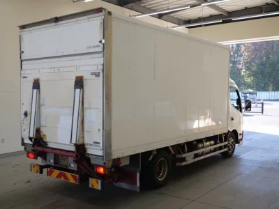 Hino DUTRO  с аукциона в Японии