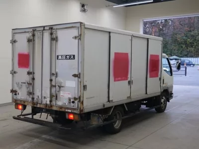 Mitsubishi CANTER  с аукциона в Японии