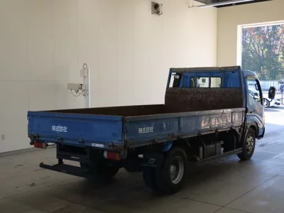 Hino DUTRO  с аукциона в Японии