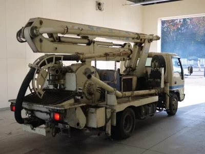 Isuzu ELF  с аукциона в Японии