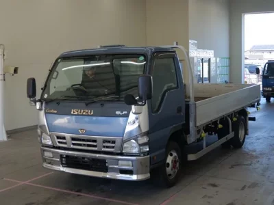 Isuzu ELF  с аукциона в Японии