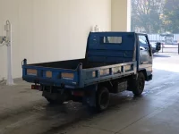 Mitsubishi CANTER лот № 57 оценка 3.5  с аукциона в Японии 1